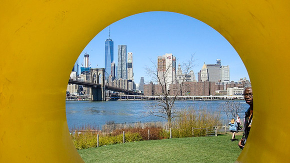 Nazli - Manhattan View