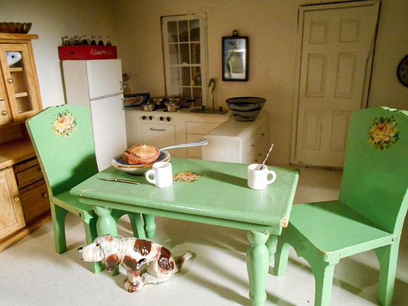 Suzanne - My Dollhouse Kitchen