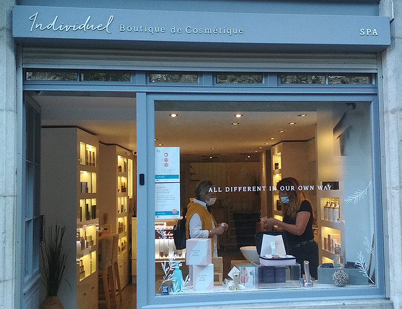 Debbie King - Individuel Boutique